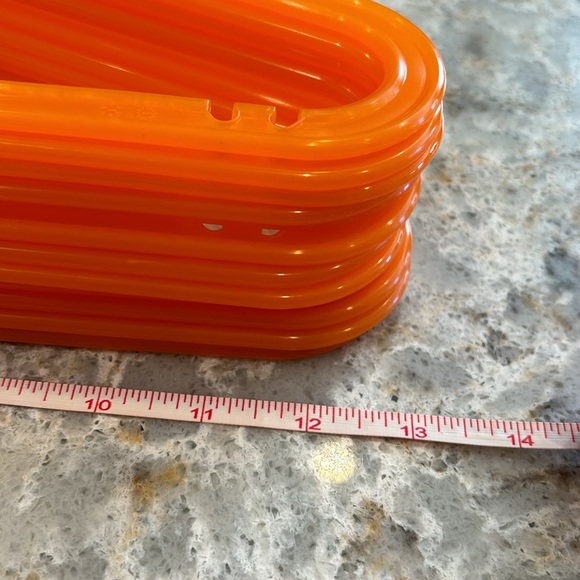 IKEA BAGIS children’s coat-hanger
Orange lot of 12 - Picture 5 of 5